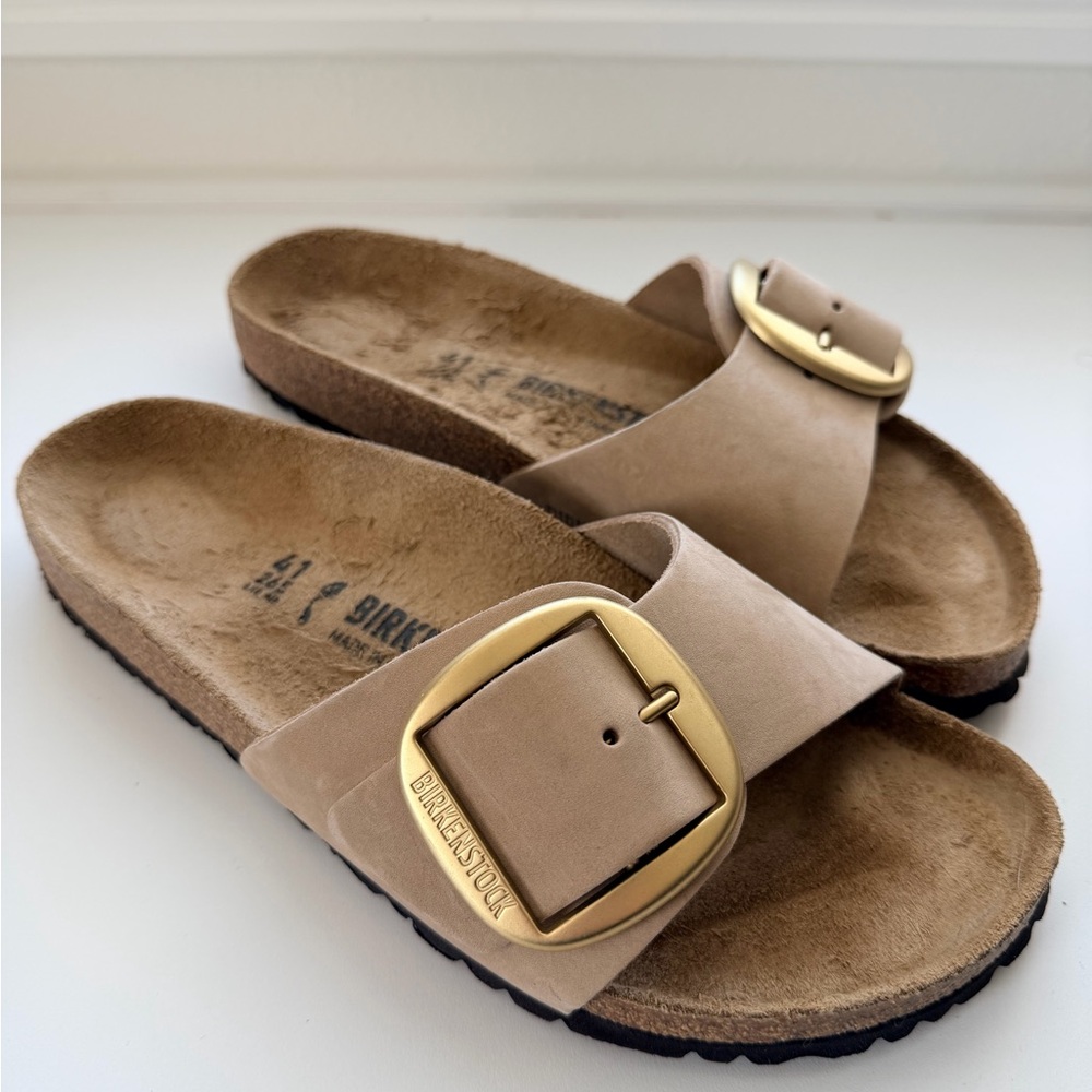 Birkenstock Big Buckle Beige Slides with Gold Accent